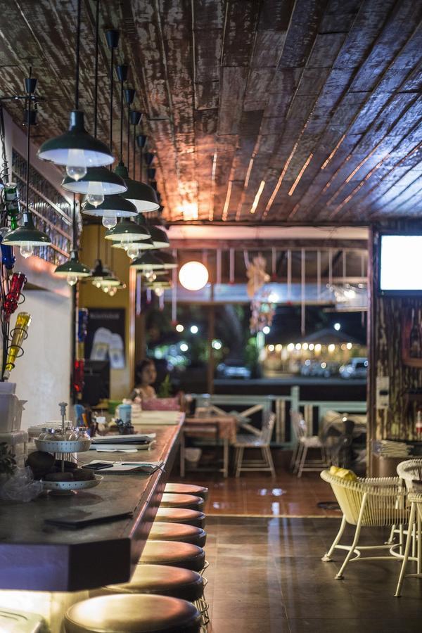 Tamajun Hotel Chanthaburi Bagian luar foto